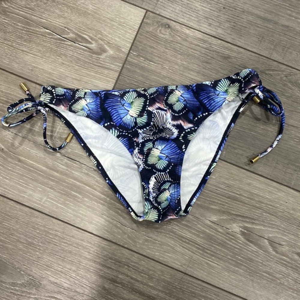 NWT! Lost Ink Blue Flower‎ Bikini Bottom